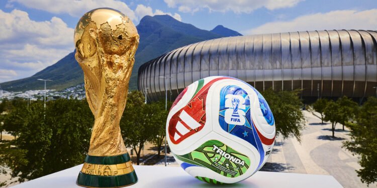 Distribución de figuritas del Mundial bajo estricta vigilancia: prometen que no habrá escasez