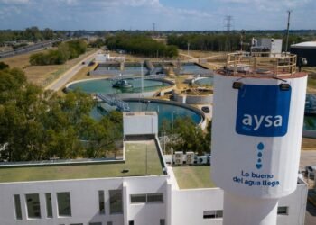 El Gobierno proyecta recaudar 500 millones de dólares con la concesión de AySA