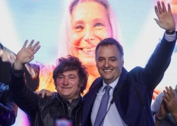 El Gobierno minimiza el avance de la causa de Adorni y descarta cambios en la vocería oficial