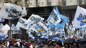“¿Vendrá la súper reforma laboral?”: La Cámpora reacciona al Super RIGI de Milei con fuertes críticas.