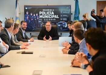 Policías Municipales: inspirados en la experiencia de Escobar, la Provincia impulsará una ley junto a intendentes