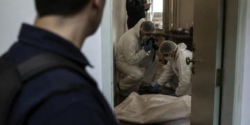 Hallan el cuerpo de un hombre desaparecido en un complejo de propiedad de Daniel Muñoz