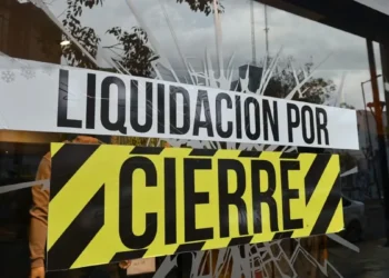 Cierre de empresas en Argentina alcanza los 31 por día a pesar de anuncios de grandes inversiones