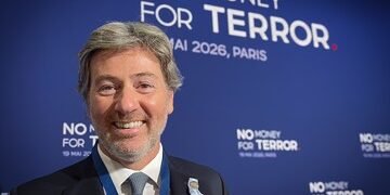 Viaje de Mahiques y Lijo a París en el marco de la revisión del GAFI