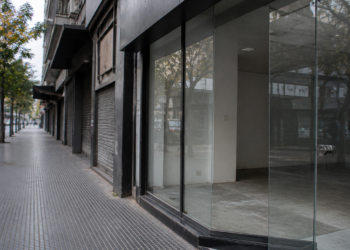 Aumento en la desocupación de locales comerciales en CABA en el primer cuatrimestre