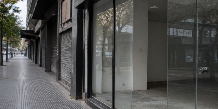 Aumento en la desocupación de locales comerciales en CABA en el primer cuatrimestre