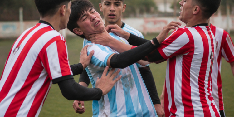Un joven herido tras un violento incidente en un partido de fútbol amateur en Mar del Plata