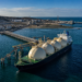 YPF presenta un plan de exportación de GNL por u$s 45.000 millones que podría duplicar su tamaño