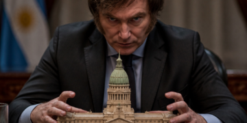 Investigan un mecanismo que podría haber subvaluado los activos estatales en las privatizaciones impulsadas por Javier Milei