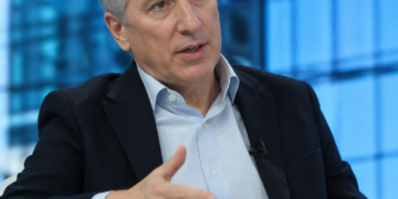 Guido Sandleris: “Es tardío esperar hasta 2027 para mejorar el bienestar de la población”