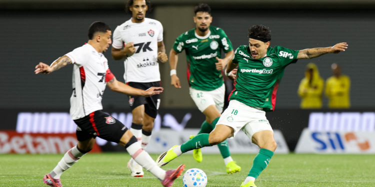 Victoria y Palmeiras se enfrentan en el Brasileirao Serie A 2026: fecha, hora y cómo seguir el partido en vivo