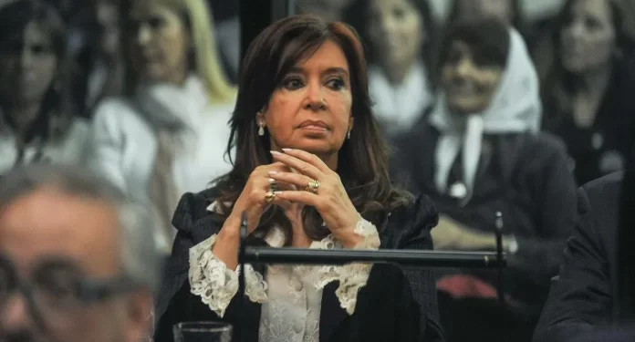 Cristina Kirchner contrata al abogado de Lula da Silva para presentar un reclamo ante la ONU por su sentencia en la causa Vialidad