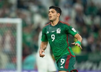 México triunfa ante Ecuador con goles de Quiñones y Jiménez en el Estadio Azteca