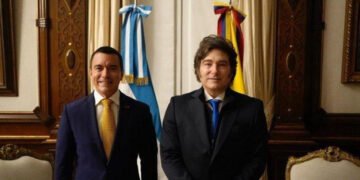 Milei viajó a Ecuador para reunirse con Noboa y firmar acuerdos en seguridad, comercio y automotriz