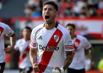 River logró su primera victoria en el Clausura al vencer 2-0 a Argentinos Juniors