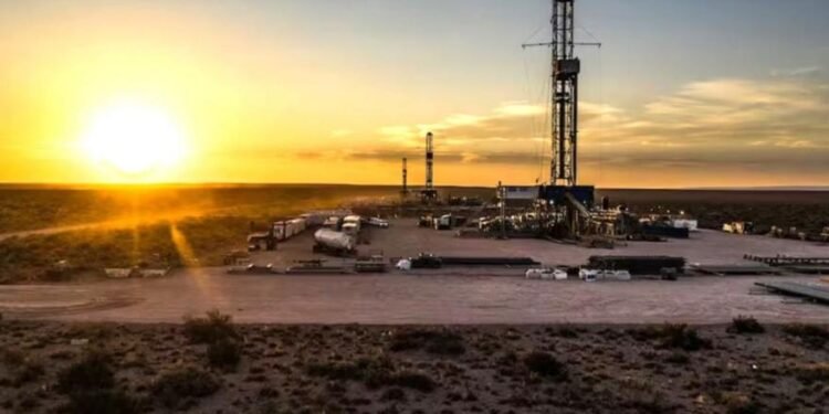 Continental Resources se quedará con el 50% de Phoenix y prevé invertir más de USD 4.000 millones en Vaca Muerta