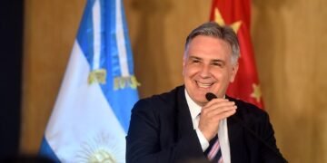 Córdoba lanzó un programa para aliviar las deudas de las familias con créditos a tasas más bajas