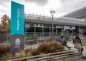 Mendoza accederá a un crédito de hasta US$85 millones para digitalizar su sistema de salud