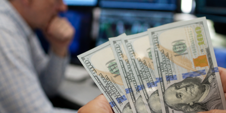 El Gobierno busca sostener la estabilidad del dólar y evitar sobresaltos hasta fin de año