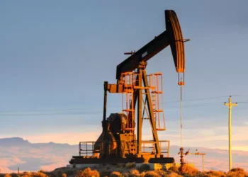 El petróleo vuelve a subir y se acerca a los US$100 por la tensión en Medio Oriente