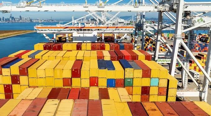 Importaciones: crecen las compras desde China y cambia el acceso de las pymes a productos del exterior