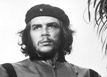 El recuerdo de un viaje secreto: cómo mi abuelo trajo al Che Guevara a la Argentina