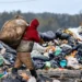 La pobreza alcanzó al 32,3% de la población y aumentó en 1,2 millones de personas en seis meses