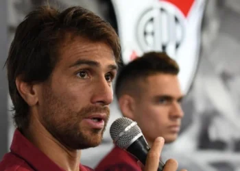 El inicio de Leonardo Ponzio en River: decisiones iniciales generan horas de tranquilidad y renovada esperanza