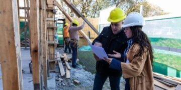 En Argentina cerraron casi 1.400 empresas por mes y se perdieron más de 437.000 empleos registrados desde noviembre de 2023