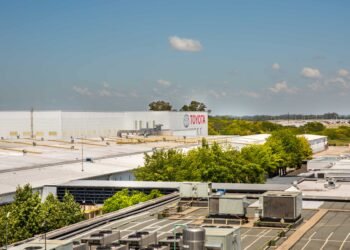 Toyota invertirá US$1.341 millones en Zárate para fabricar un nuevo vehículo electrificado