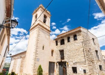 Municipio de 160 habitantes busca albañiles, fontaneros y cuidadores para restaurar viviendas antiguas y combatir la despoblación