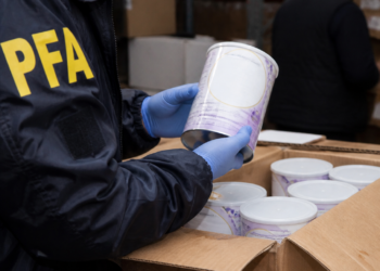 Secuestraron más de 500 unidades de leche infantil falsificada tras hallar una toxina peligrosa