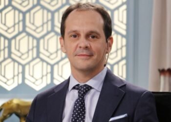 Spotorno advirtió sobre el desgaste del plan económico y anticipó más dolarización de carteras en 2027
