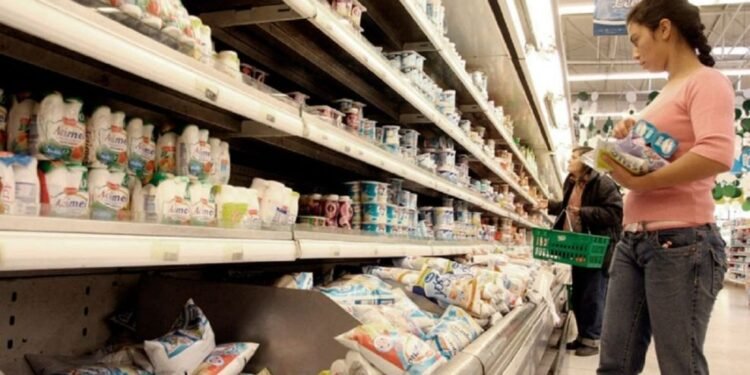 La canasta de alimentos supera el millón de pesos en cinco provincias: dónde es más cara y dónde cuesta menos