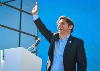 Buenos Aires ajusta su presupuesto, pero persiste el déficit fiscal