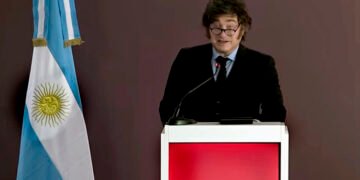 Milei evitó pronunciarse sobre el triunfo de Lula y apuntó contra Quintela por el RIGI
