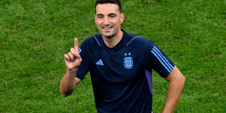 Declaraciones de Scaloni tras la victoria de Argentina ante Bolivia: la renovación, los debutantes y el desafío tras Messi